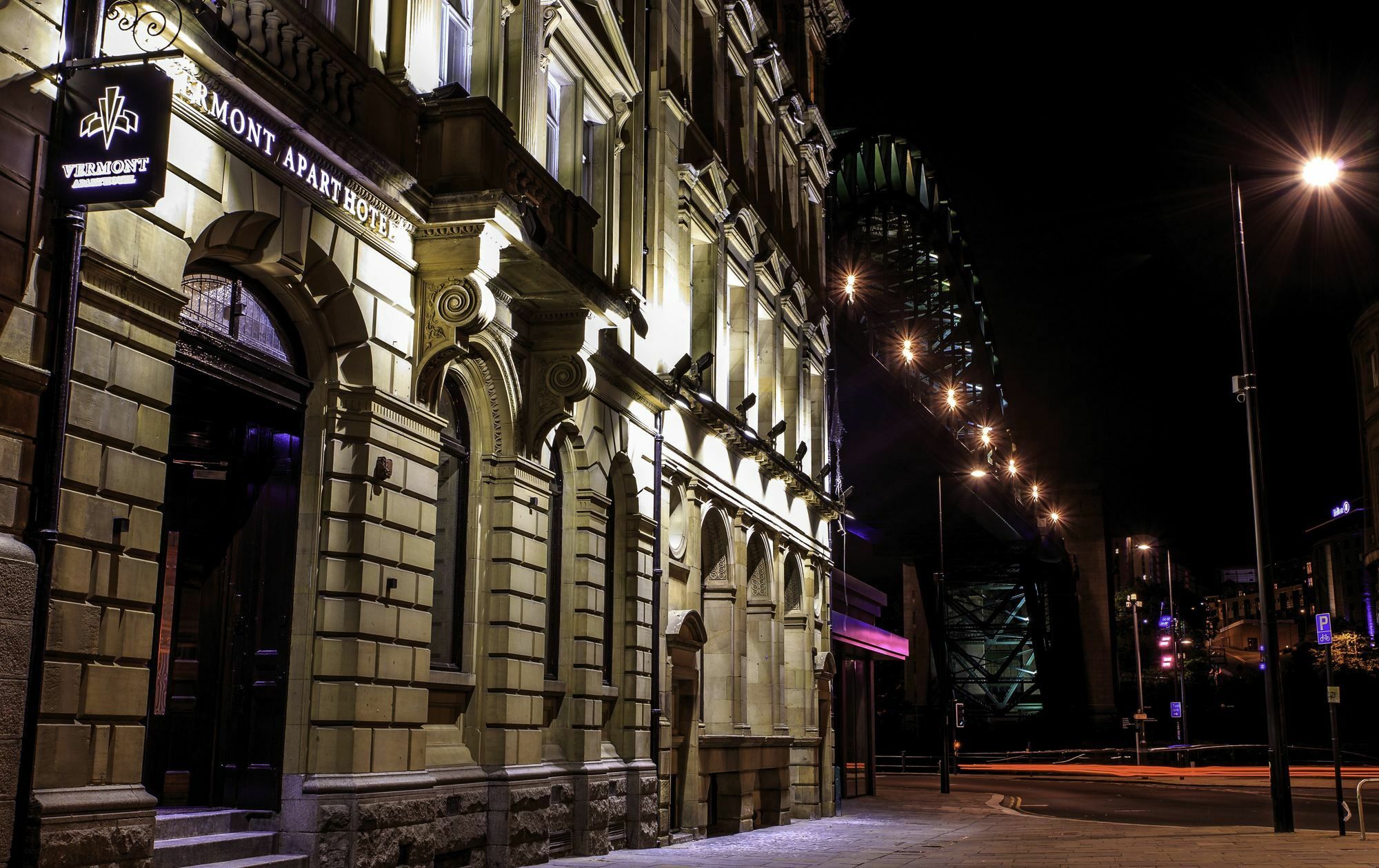The Vermont Aparthotel Newcastle upon Tyne Exterior foto