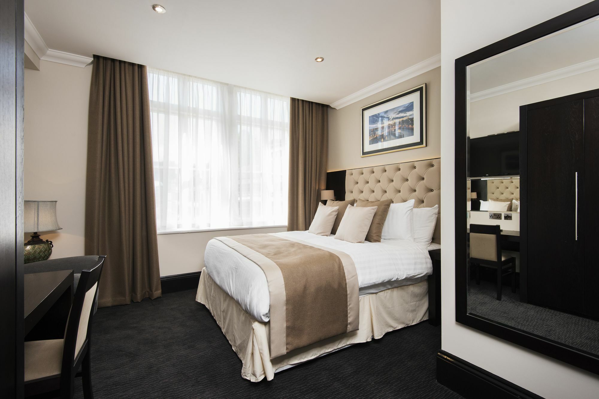 The Vermont Aparthotel Newcastle upon Tyne Exterior foto